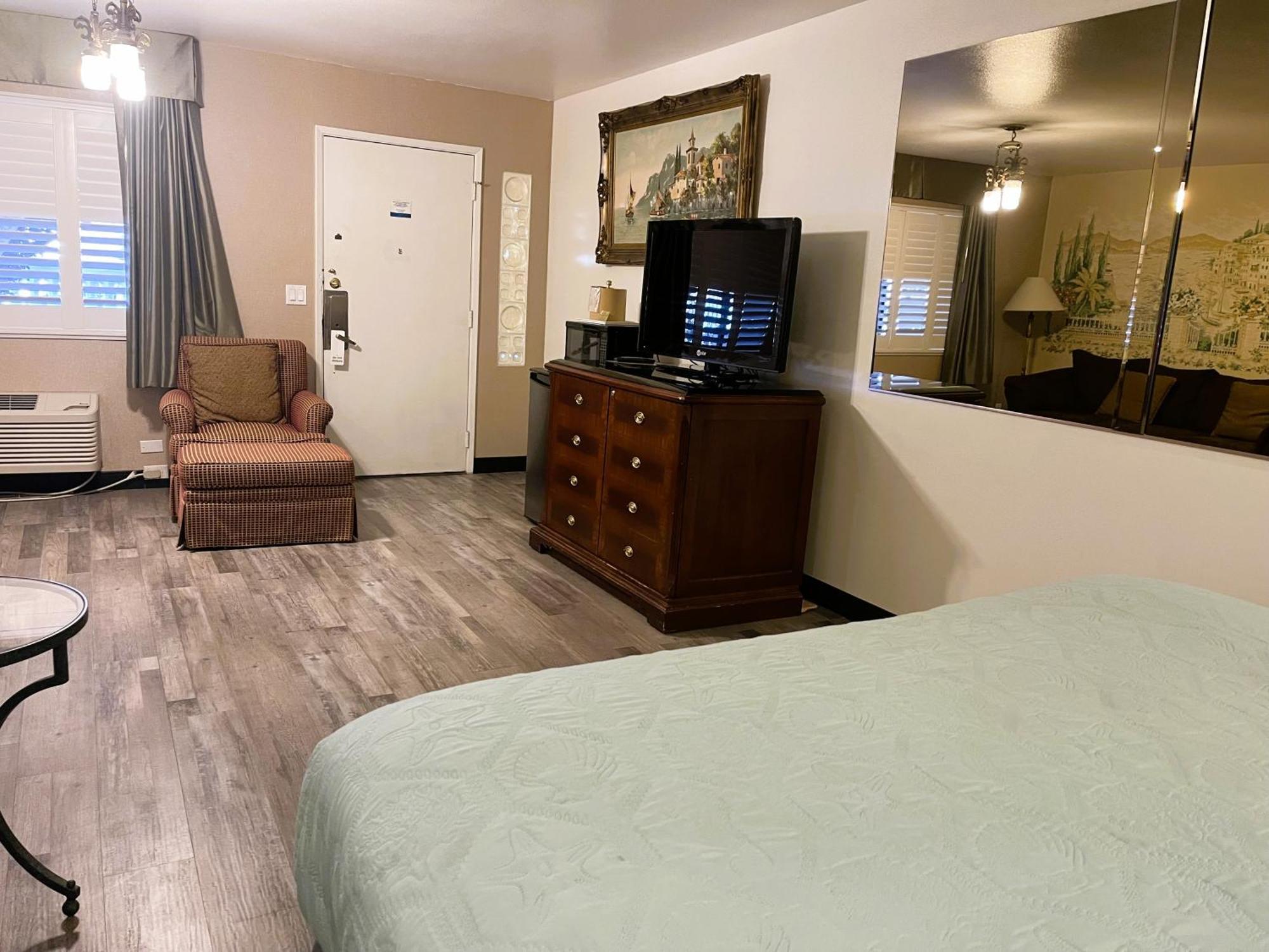 Americas Best Value Inn And Suites -Yucca Valley Eksteriør billede